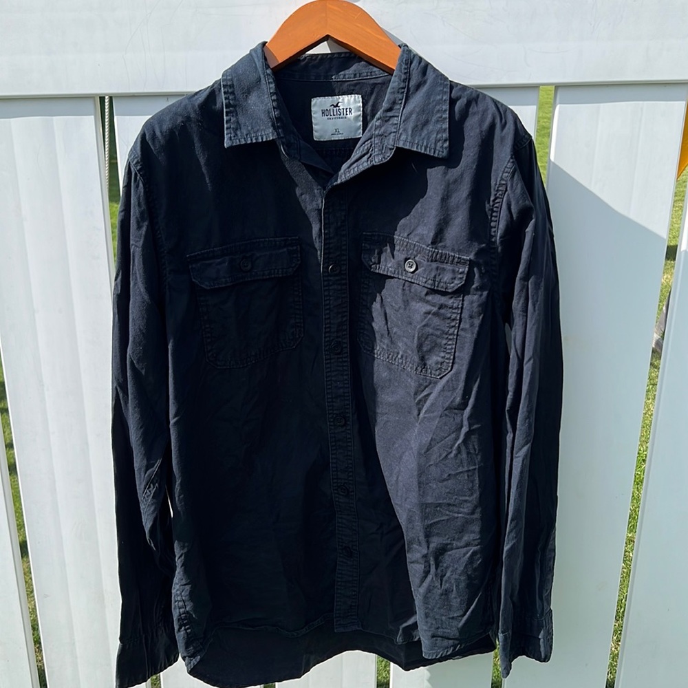 Hollister black long sleeve shirt